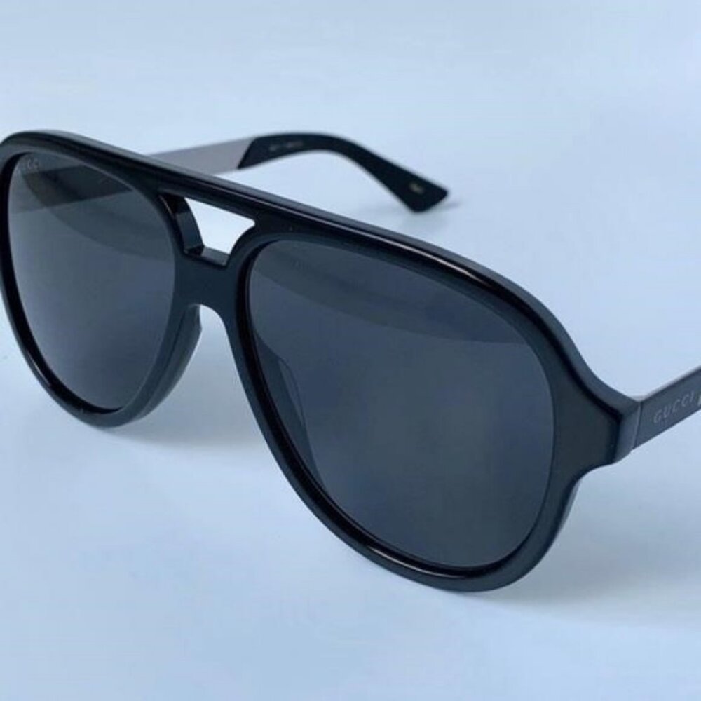Authentic- New - Gucci Men’s Sunglasses GG0688S 001 Black/ Gray - Picture 3 of 14